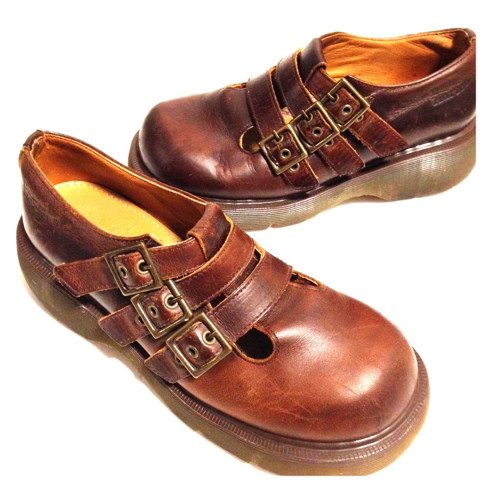 Vintage dr. Martens 3 strap Mary Janes